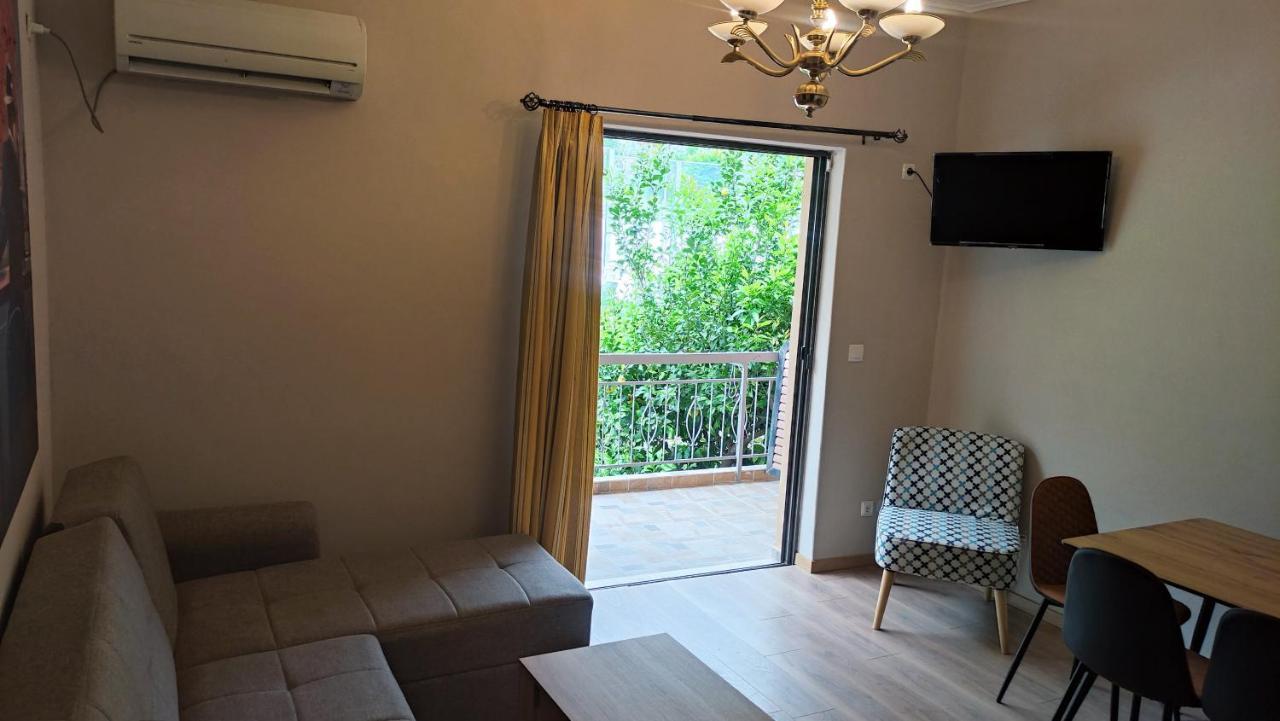 Vasileiou Apartments Kamena Vourla Exterior foto